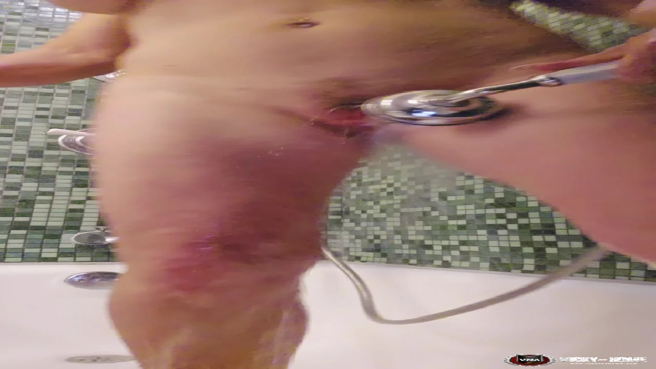 Preview of VickyAtHome Masturbating With Shower Head XXX